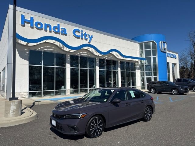 Used 2022 Honda Civic EX-L image 2