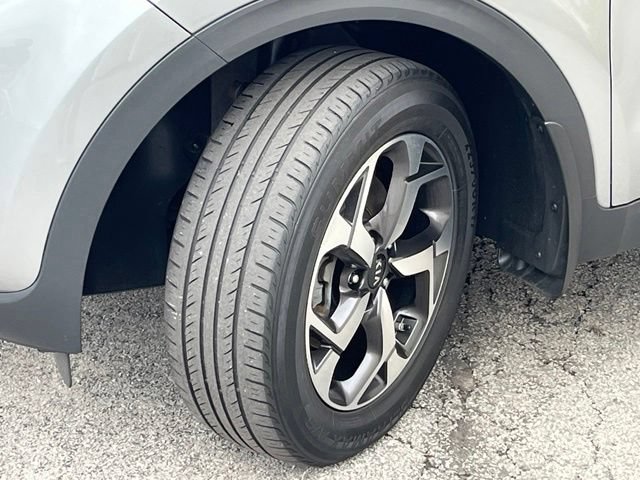 Used 2021 Kia Sportage LX w/ LX AWD Popular Package image 3