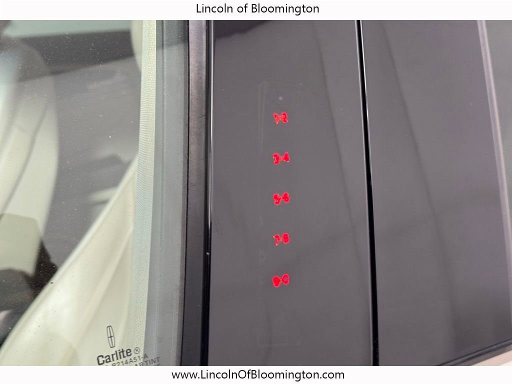 Used 2017 Lincoln MKX Reserve w/ Canadian Touring Package image 16