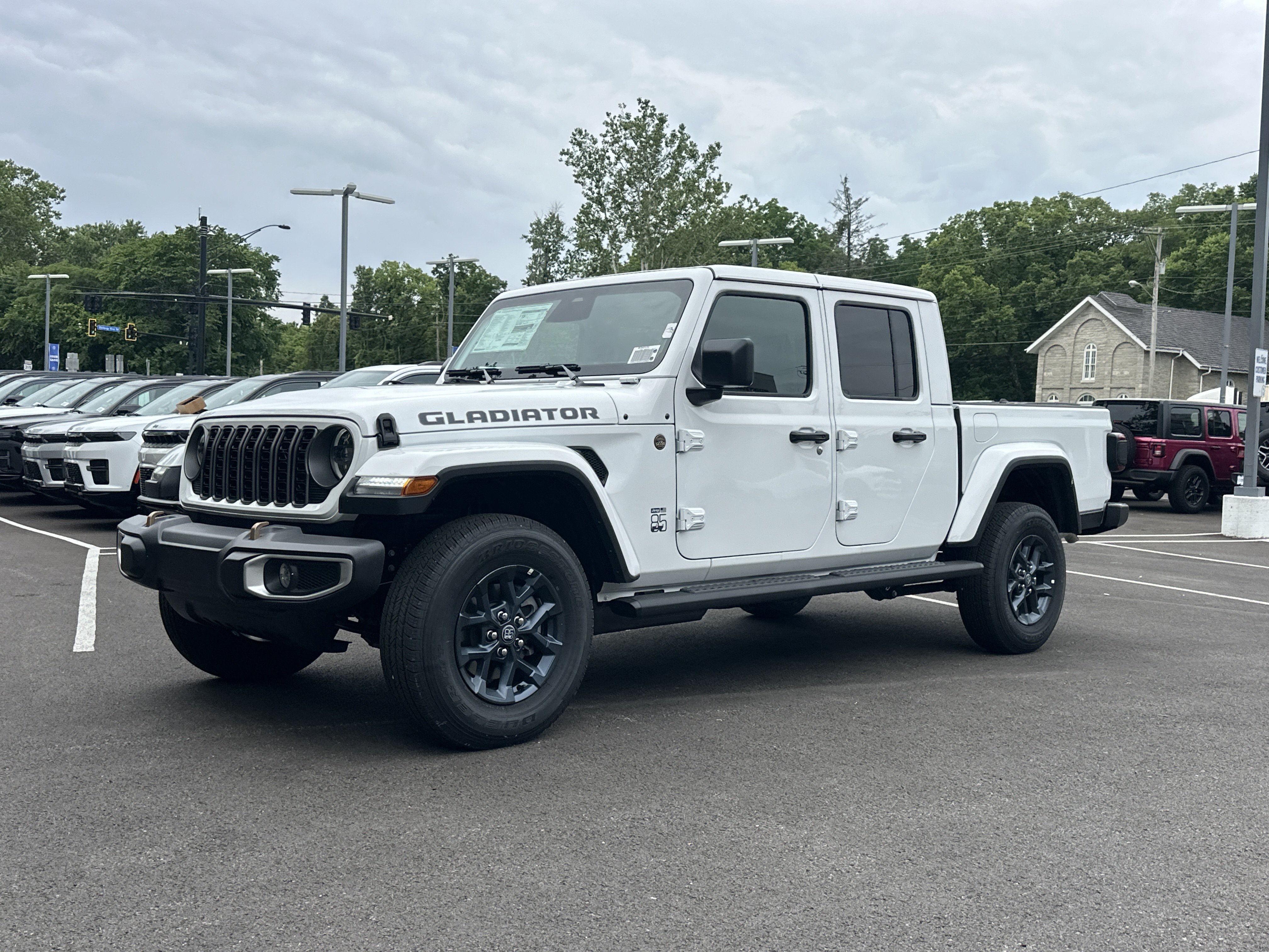 New 2026 Jeep Gladiator Sport AWD/4WD image 23
