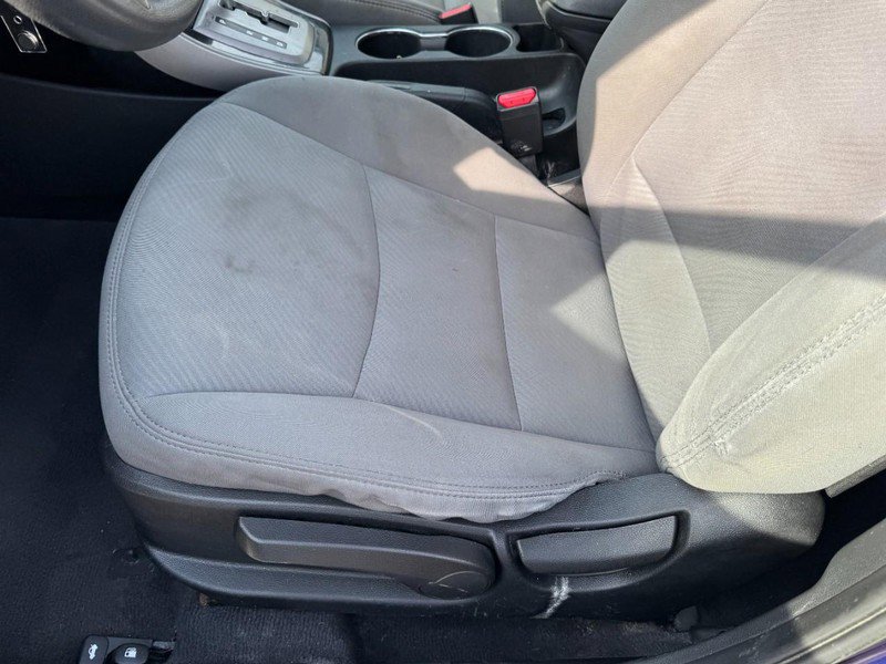 Used 2013 Hyundai Elantra GLS w/ Preferred Pkg image 14