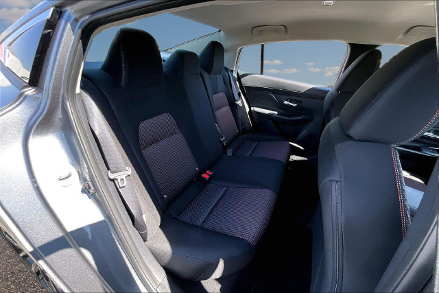 New 2027 Nissan Sentra SR w/ Floor Mat Package FWD image 10