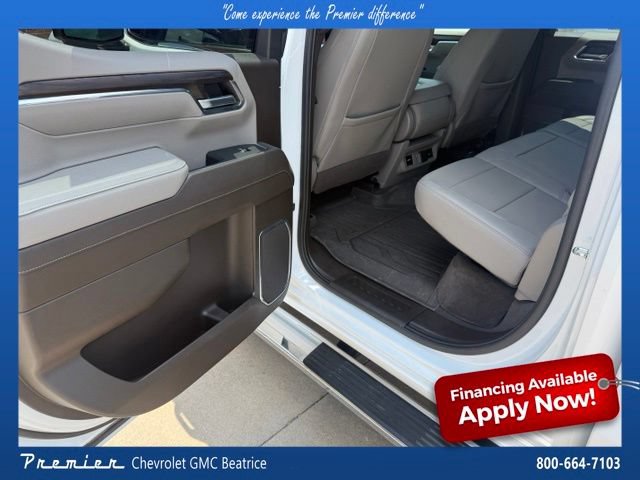 Used 2023 GMC Sierra 1500 SLT AWD/4WD image 17