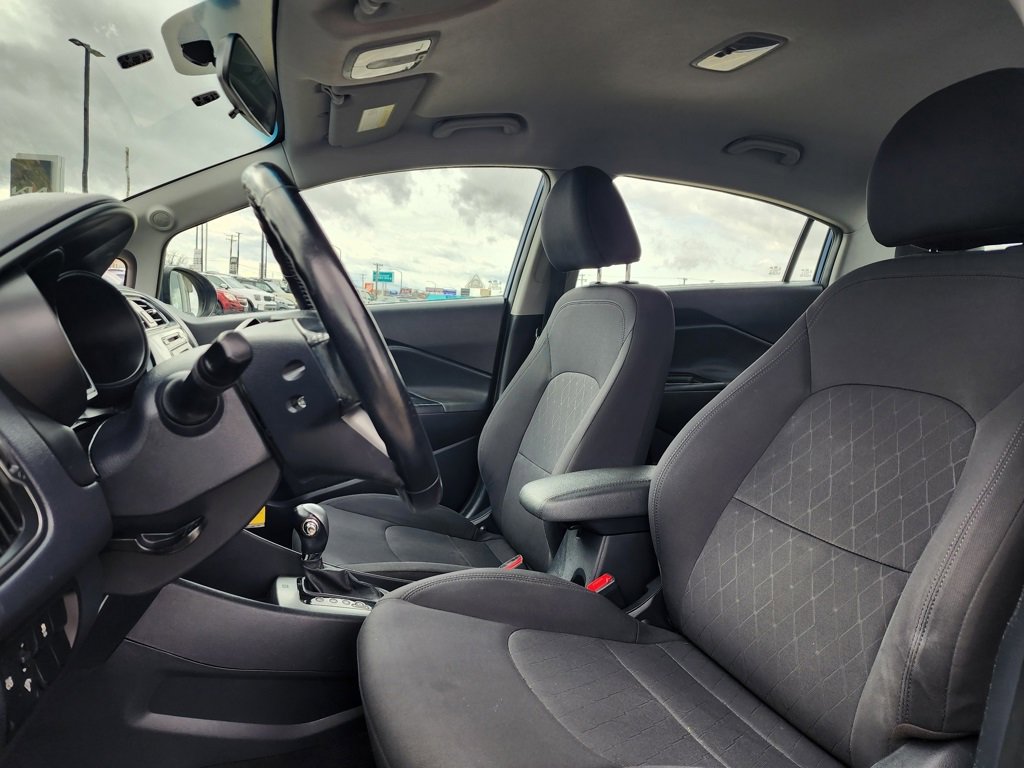 Used 2016 Kia Rio EX image 10