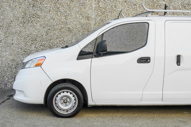 Used 2020 Nissan NV200 S image 17