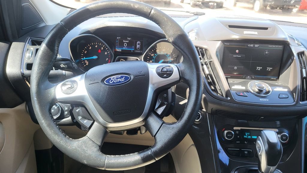 Used 2014 Ford Escape Titanium FWD image 31