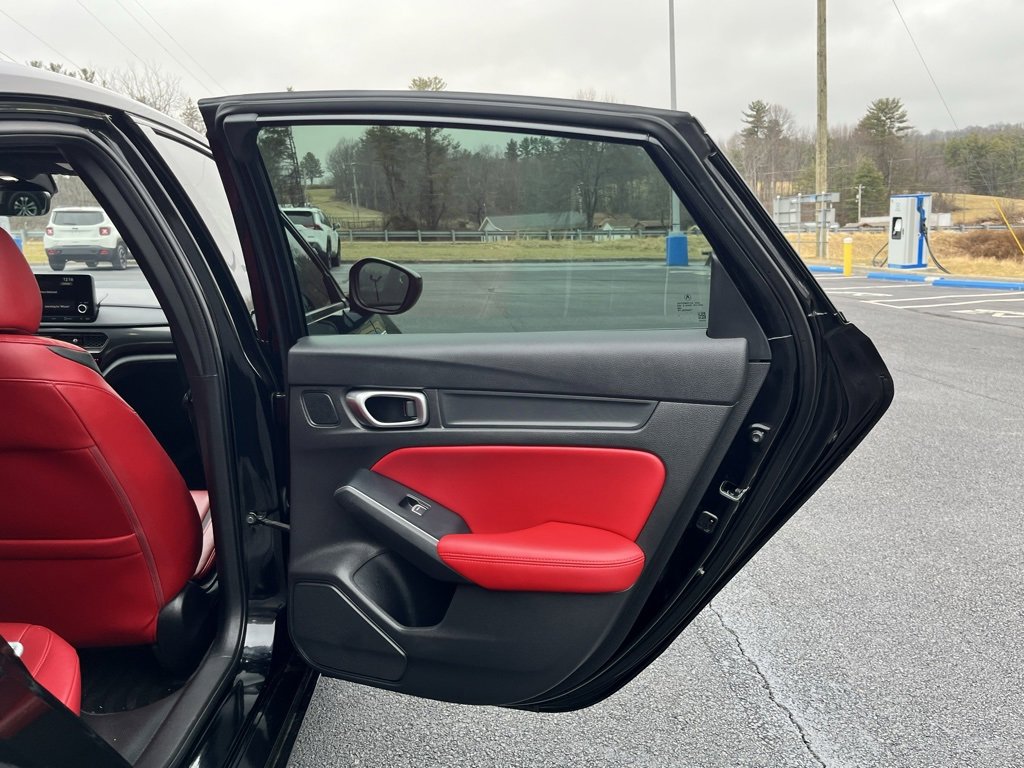 Used 2024 Acura Integra A-Spec image 16