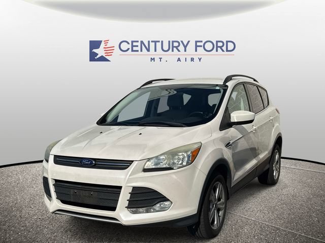 Used 2016 Ford Escape SE w/ SE Leather Comfort Package AWD/4WD image 3