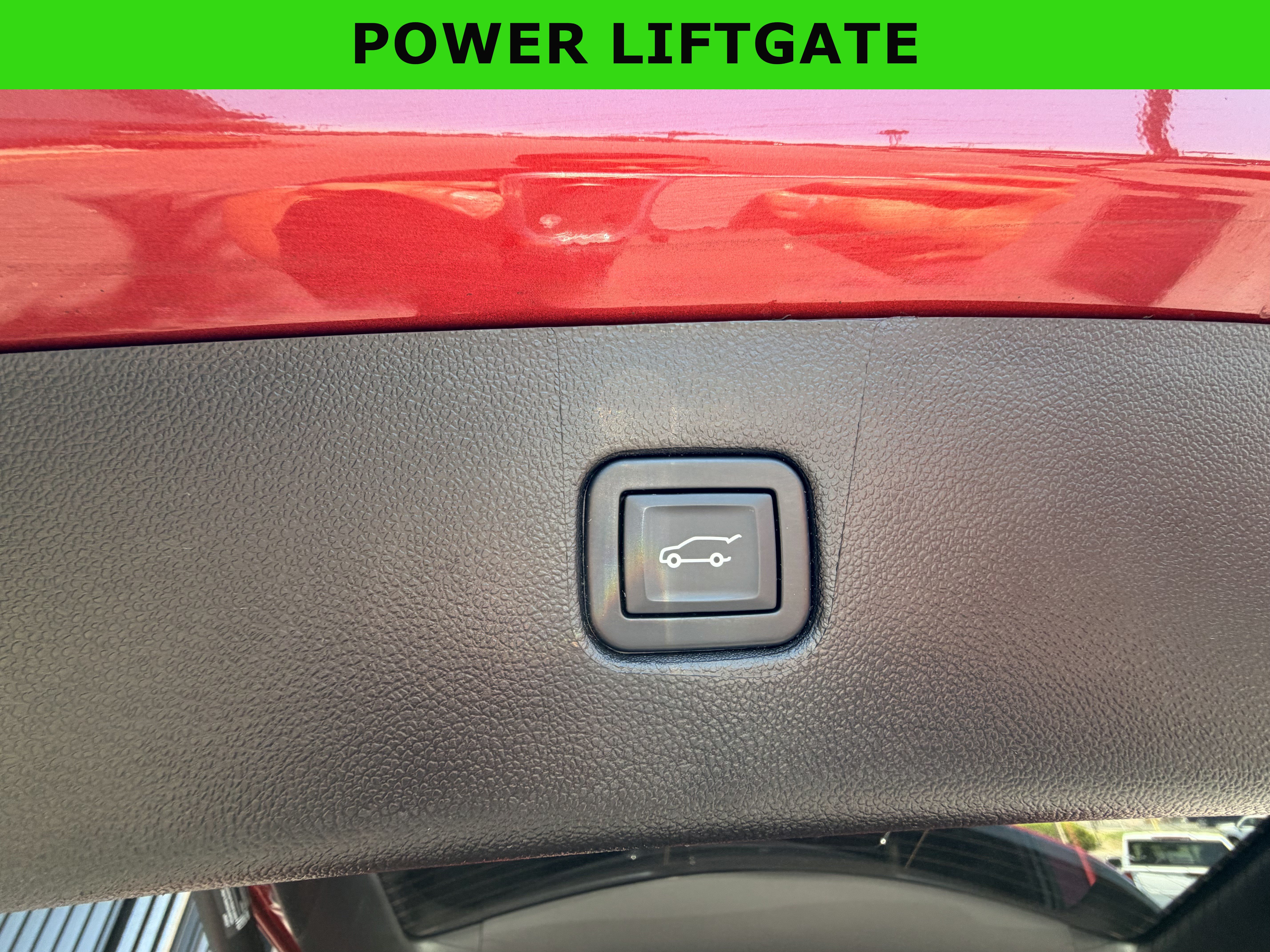 Used 2023 Chevrolet Blazer RS w/ Driver Confidence II Package FWD image 9