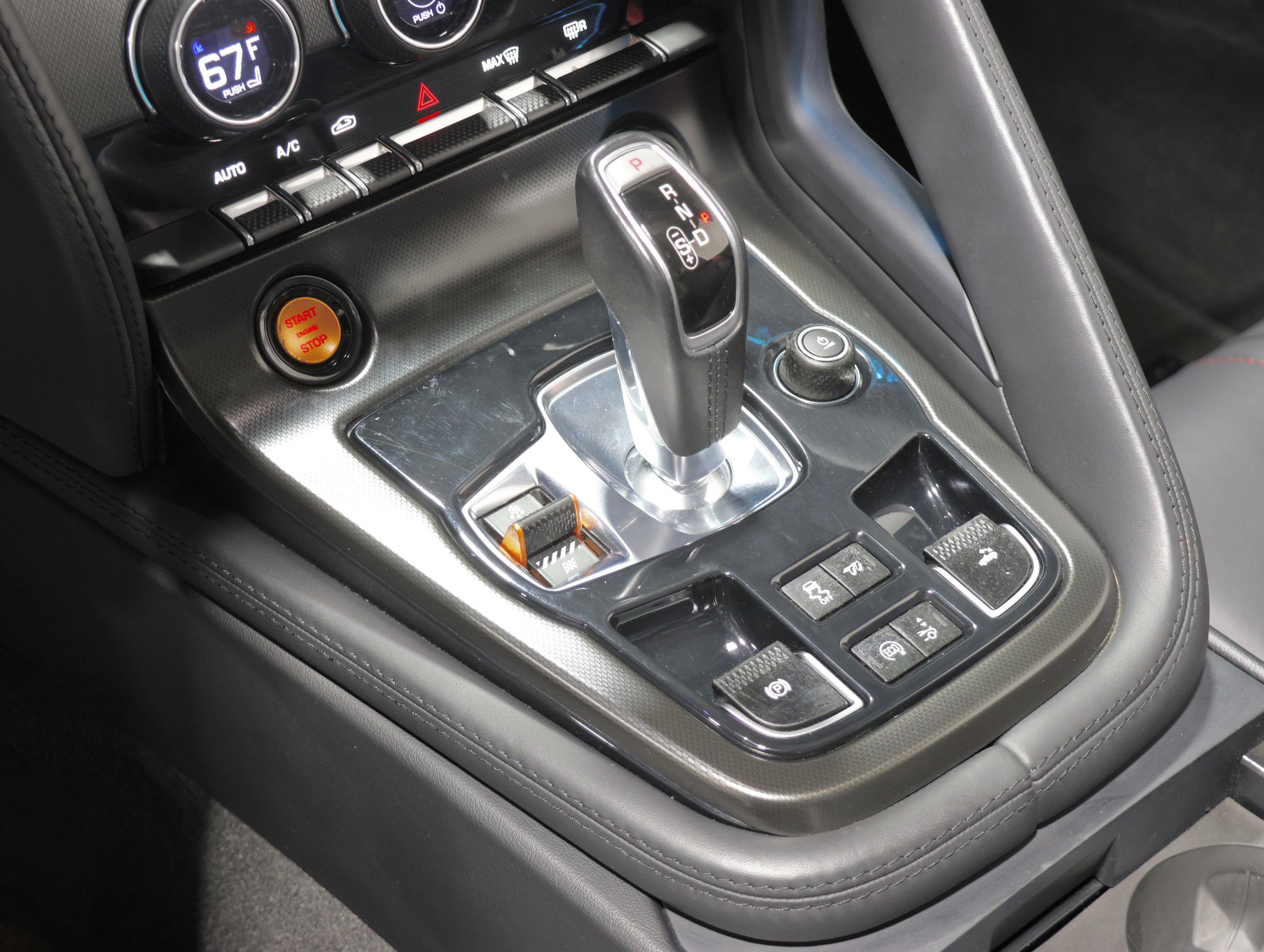 Used 2014 Jaguar F-TYPE S image 71