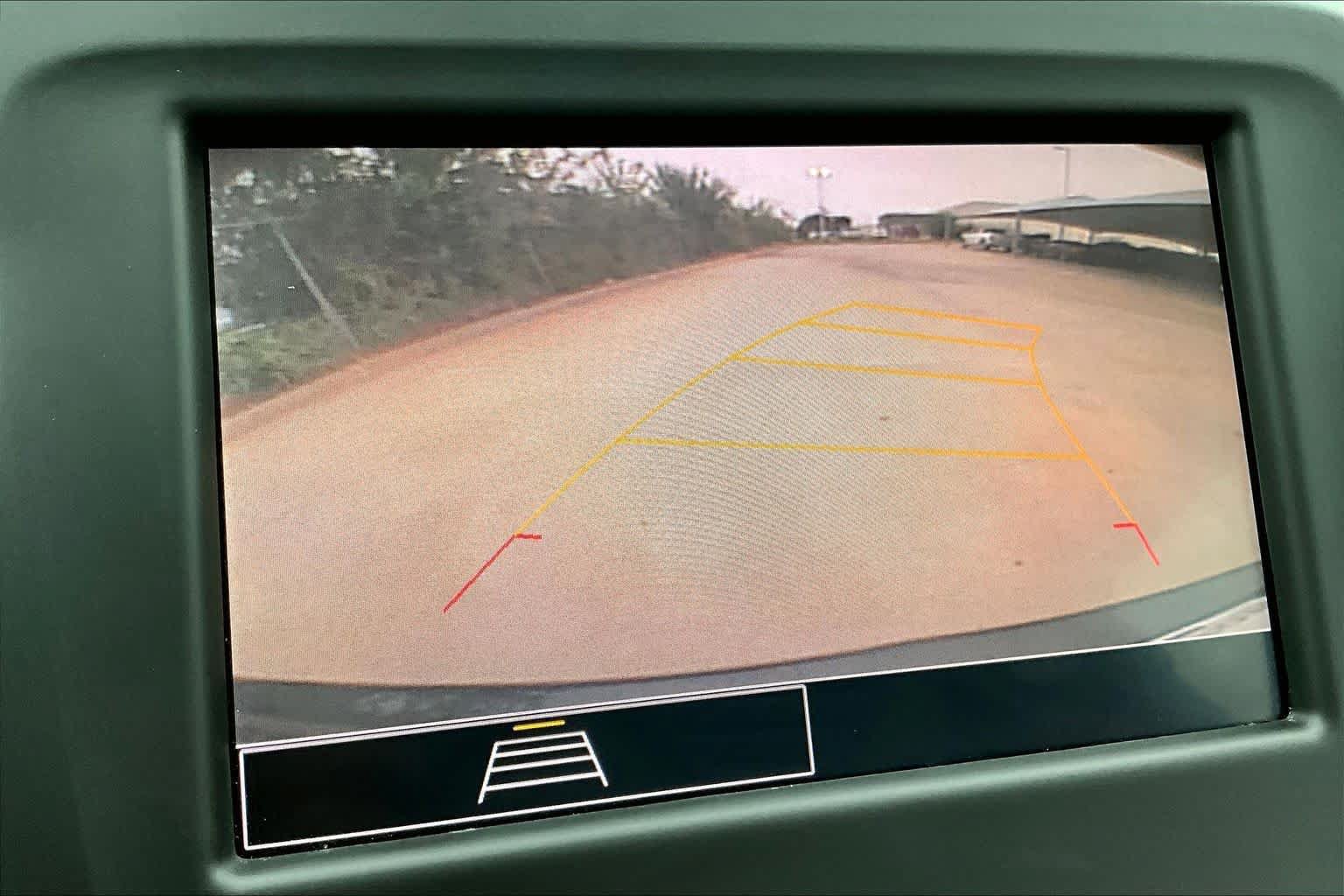 Used 2023 Chevrolet Equinox LT FWD image 23