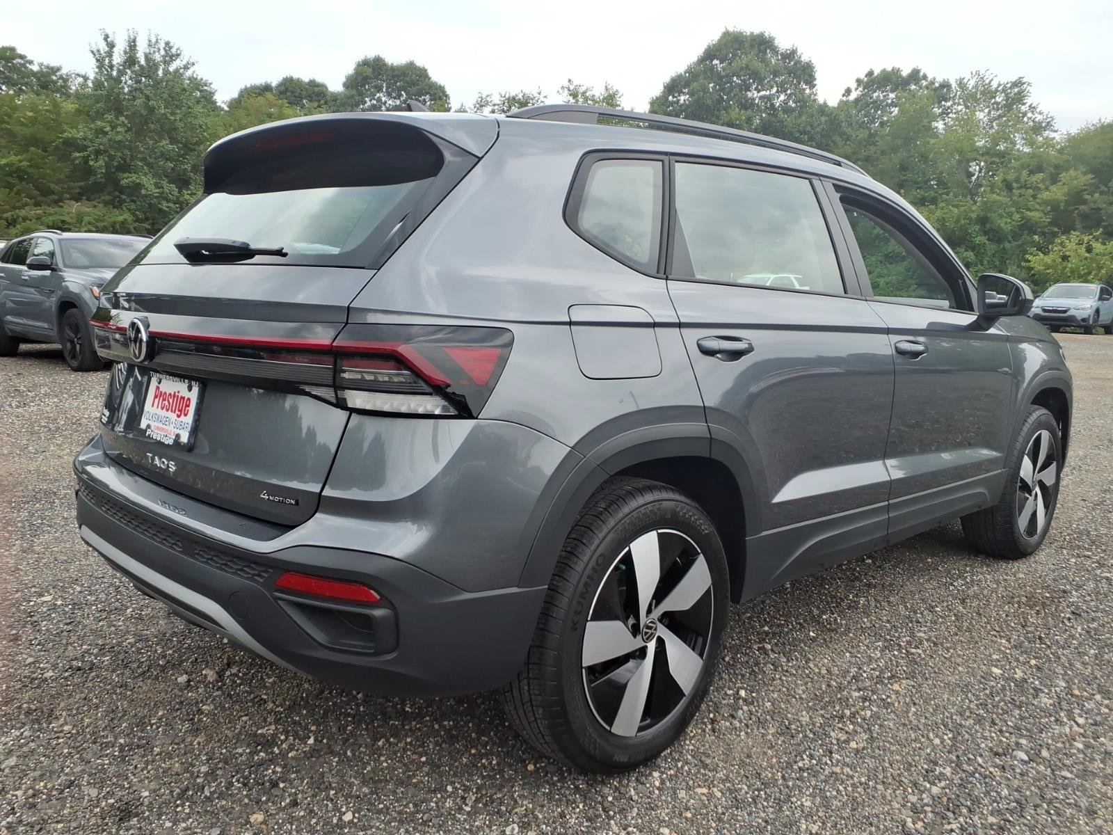 Certified 2025 Volkswagen Taos S AWD/4WD image 2