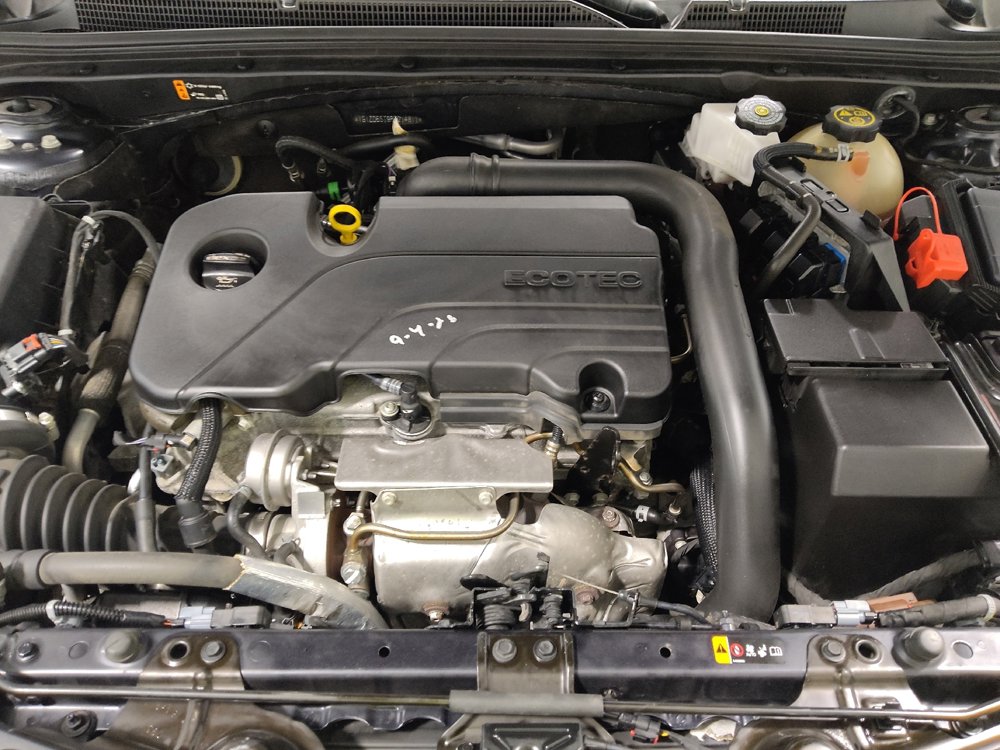 Used 2023 Chevrolet Malibu LT image 30