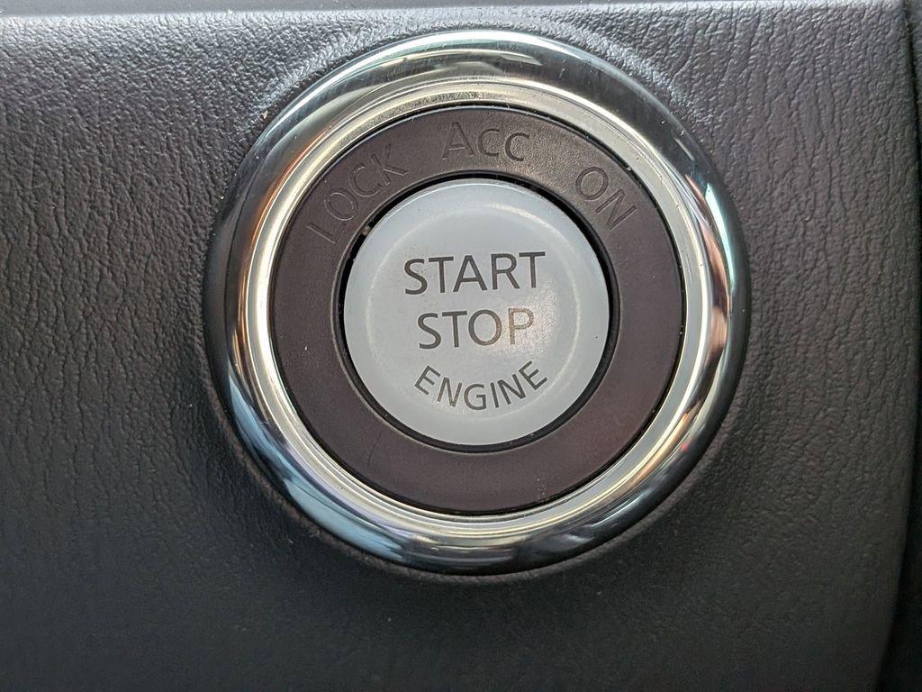 Used 2022 Nissan Armada SL w/ Midnight Edition Package image 31