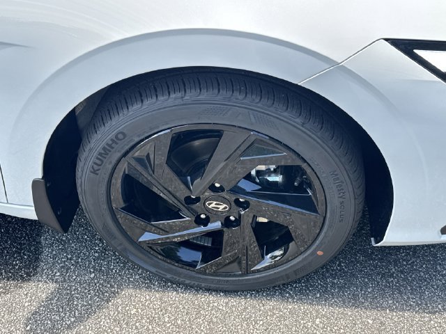 New 2026 Hyundai Elantra Sport FWD image 14