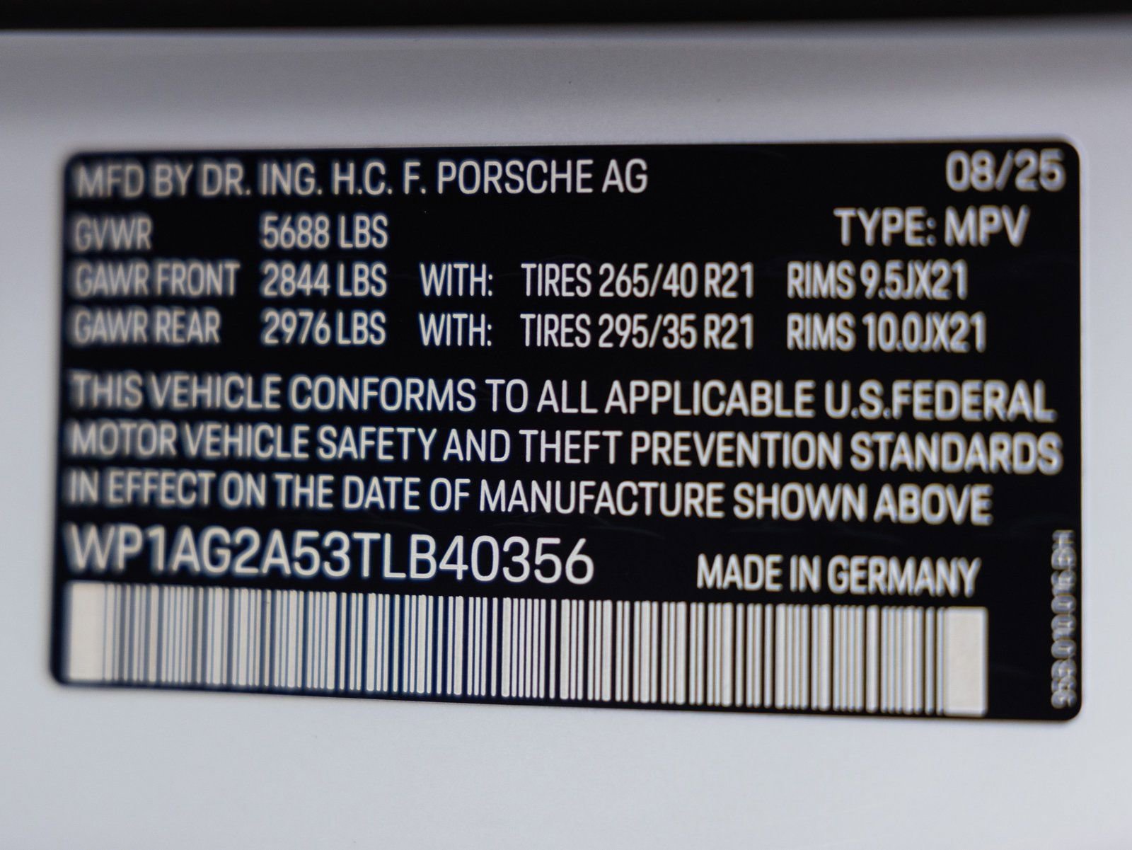 Certified 2026 Porsche Macan S image 37