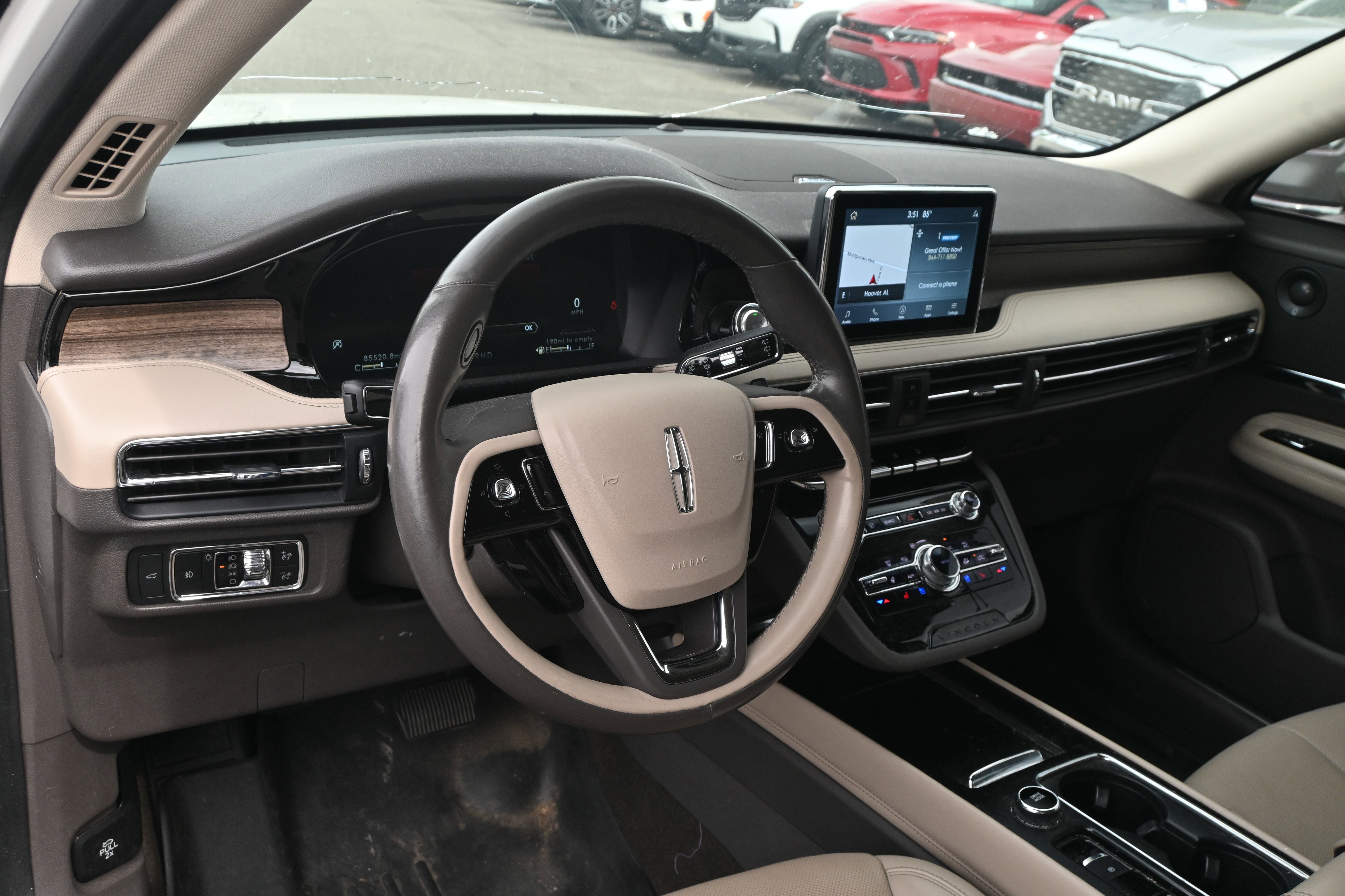 Used 2021 Lincoln Corsair Reserve AWD/4WD image 11