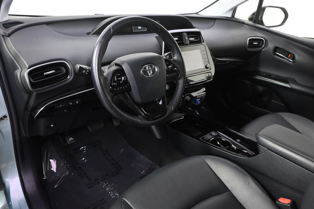 Used 2020 Toyota Prius XLE AWD/4WD image 11