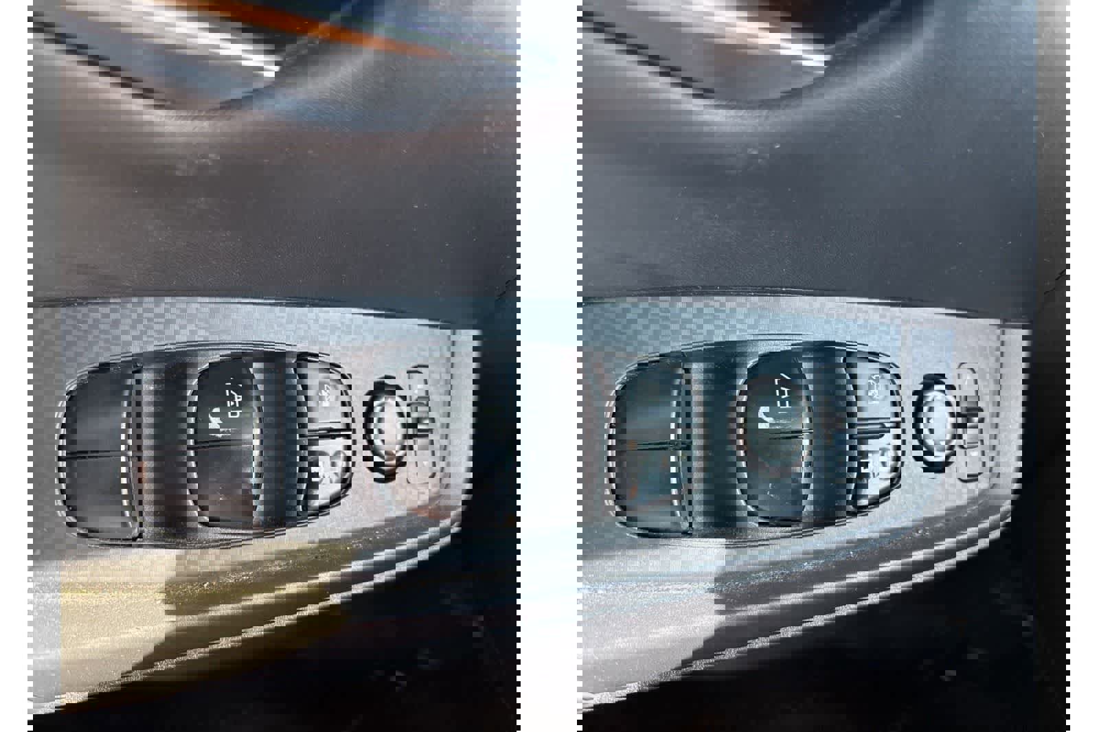 Used 2023 Nissan Sentra SV image 13