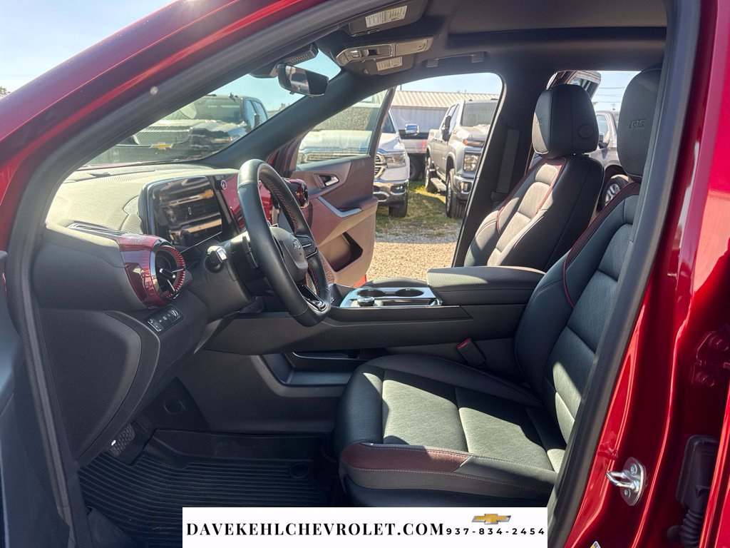 Used 2025 Chevrolet Equinox RS w/ Safety and Technology Package AWD/4WD image 18
