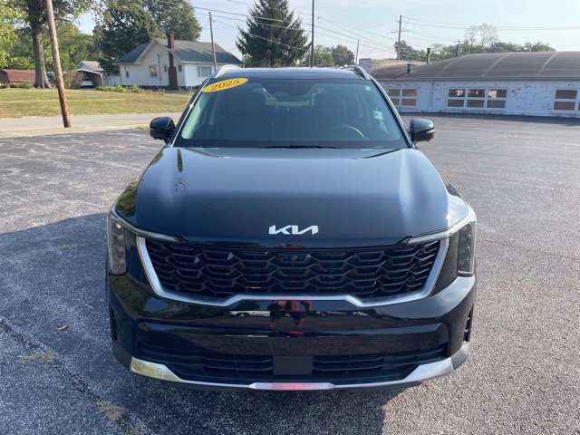Used 2025 Kia Sorento SX FWD image 2
