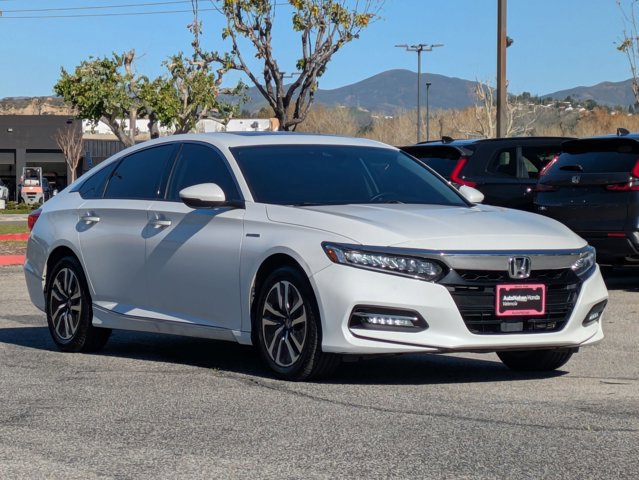 Used 2019 Honda Accord Touring image 3