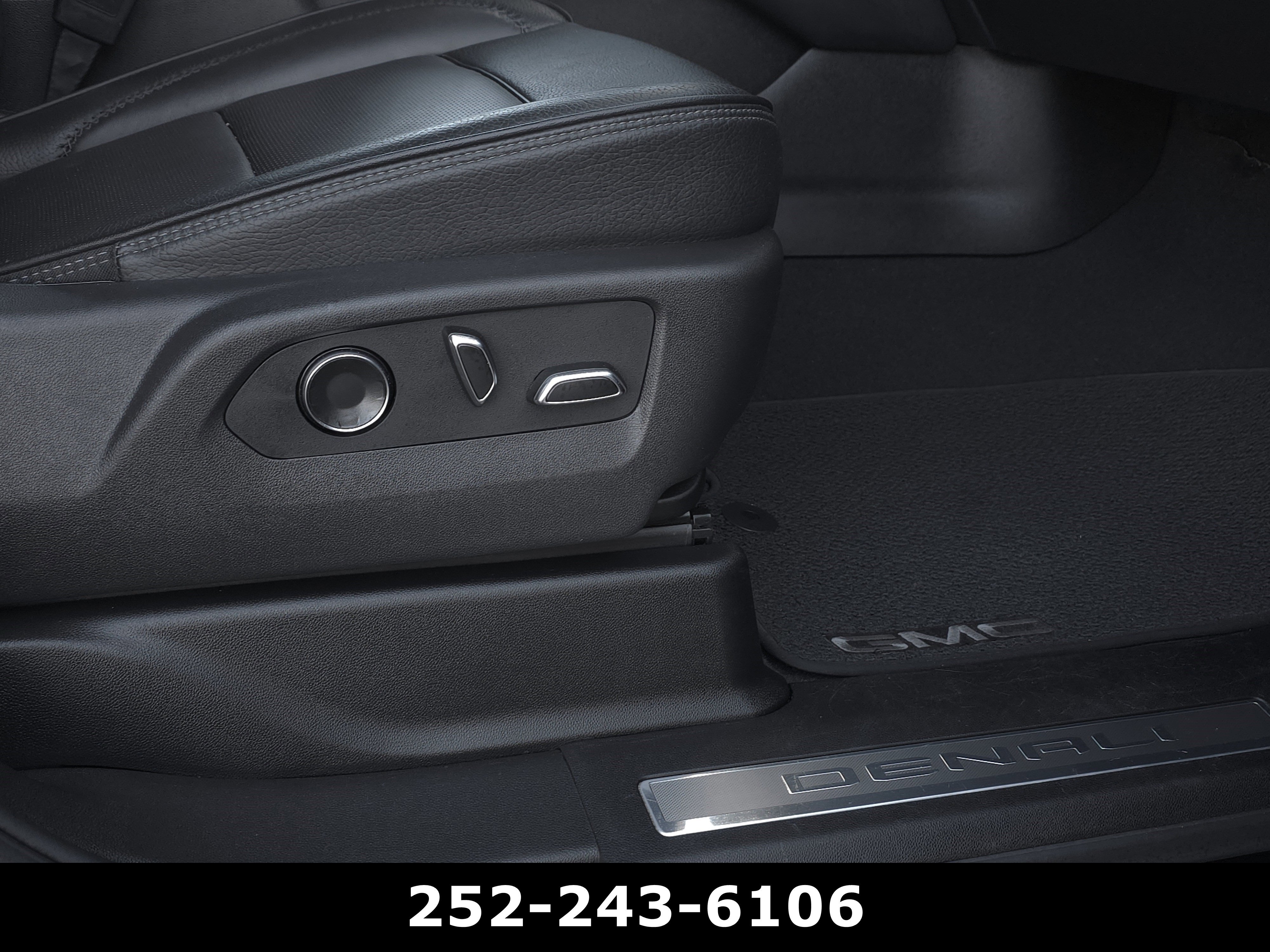 Used 2025 GMC Yukon Denali AWD/4WD image 54