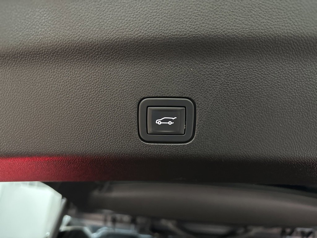 Used 2021 Chevrolet Tahoe RST image 40