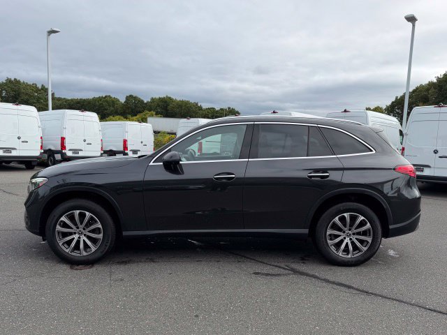 Used 2023 Mercedes-Benz GLC 300 4MATIC image 4