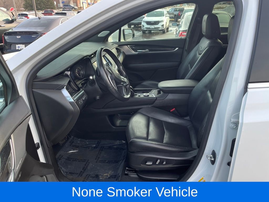 Used 2021 Cadillac XT5 Premium Luxury image 11