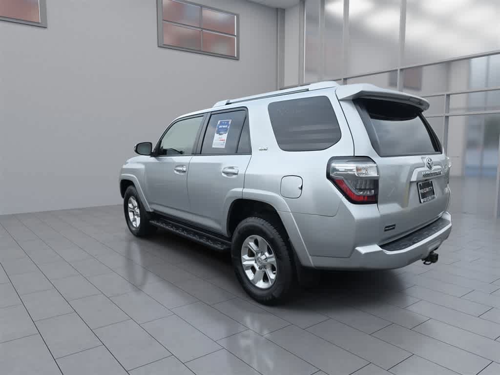 Used 2016 Toyota 4Runner SR5 Premium AWD/4WD image 7