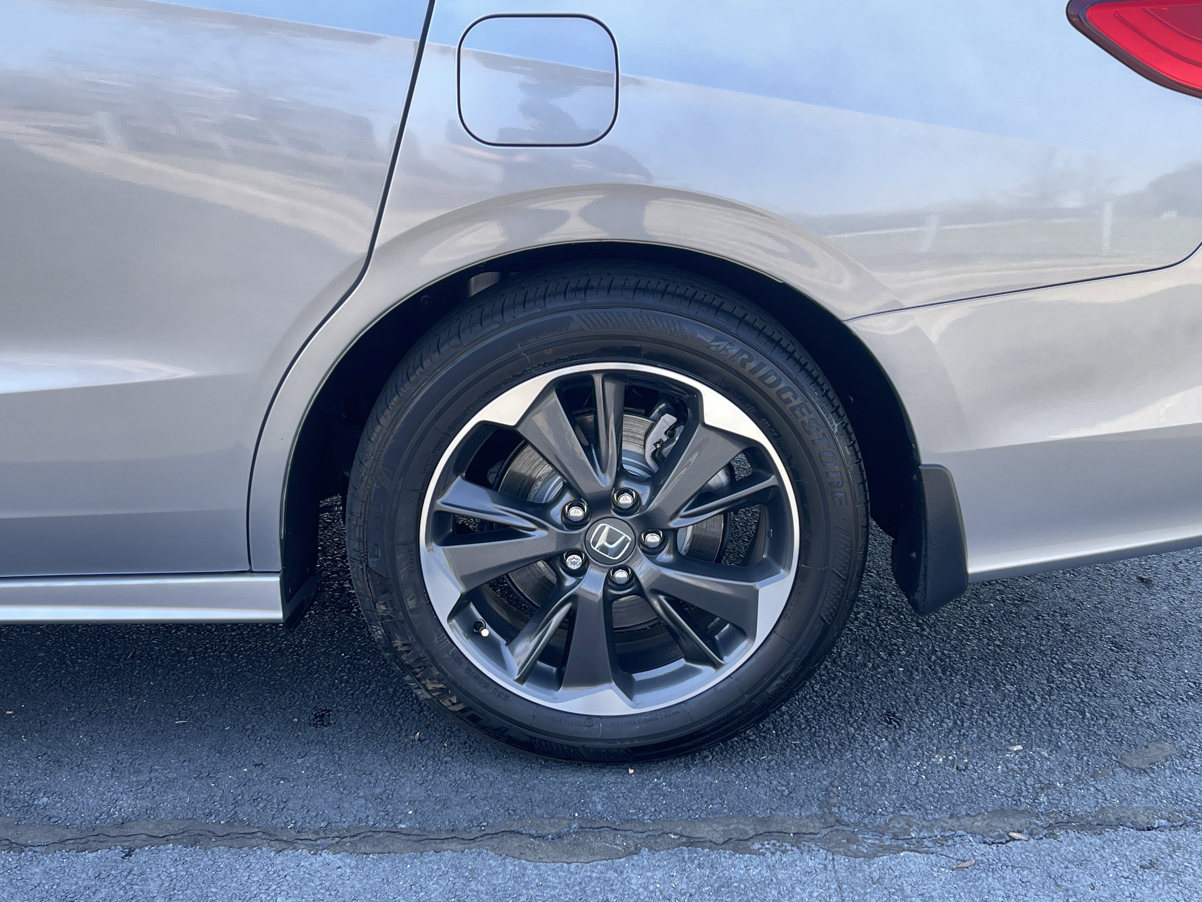 Certified 2024 Honda Odyssey Elite image 35