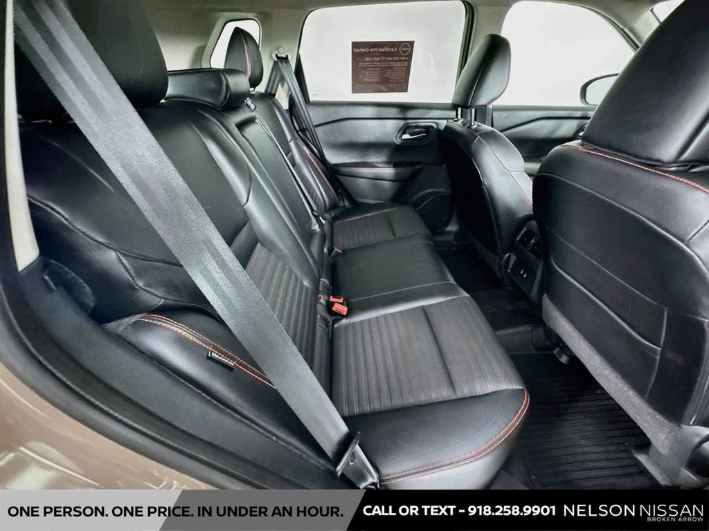 Certified 2025 Nissan Rogue SV AWD/4WD image 26
