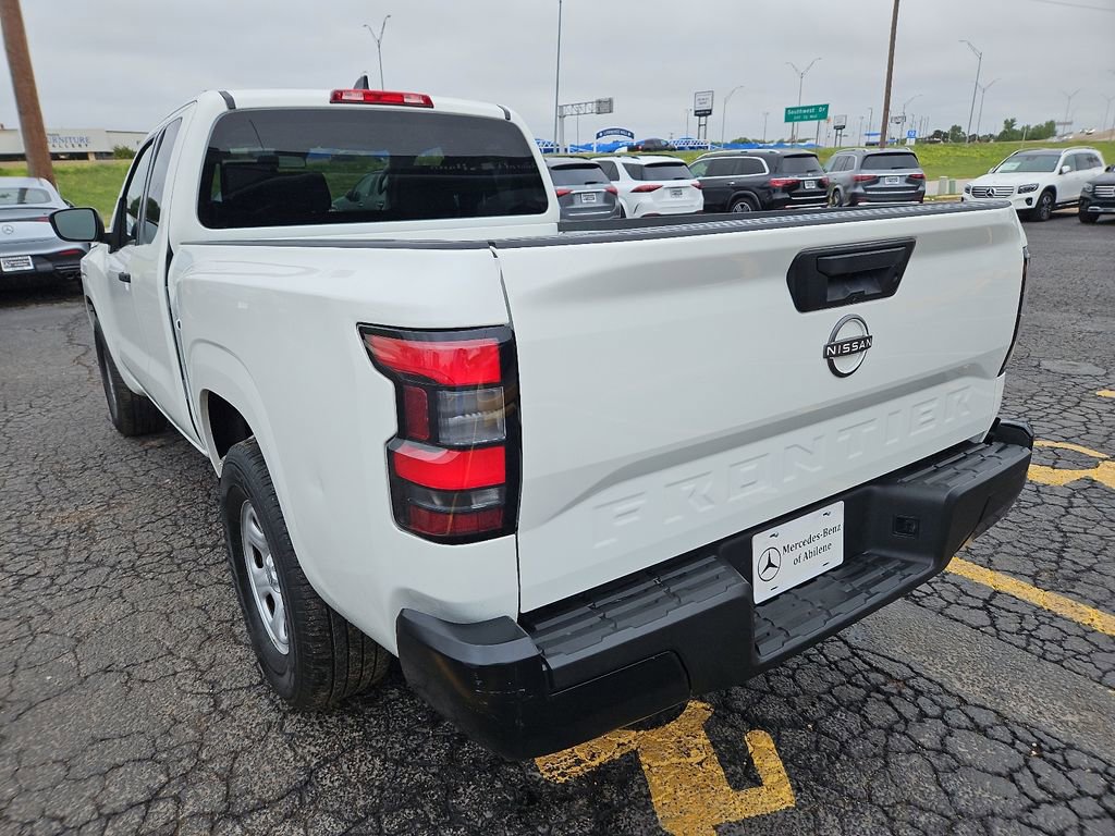 Used 2022 Nissan Frontier S RWD image 5