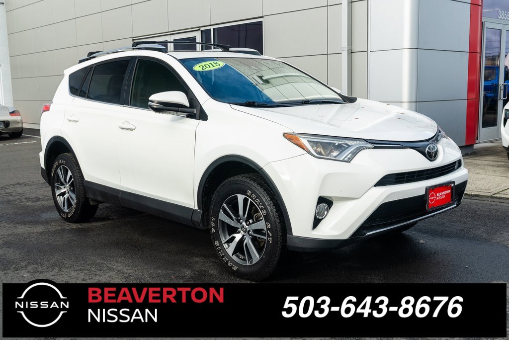 Used 2018 Toyota RAV4 XLE image 1