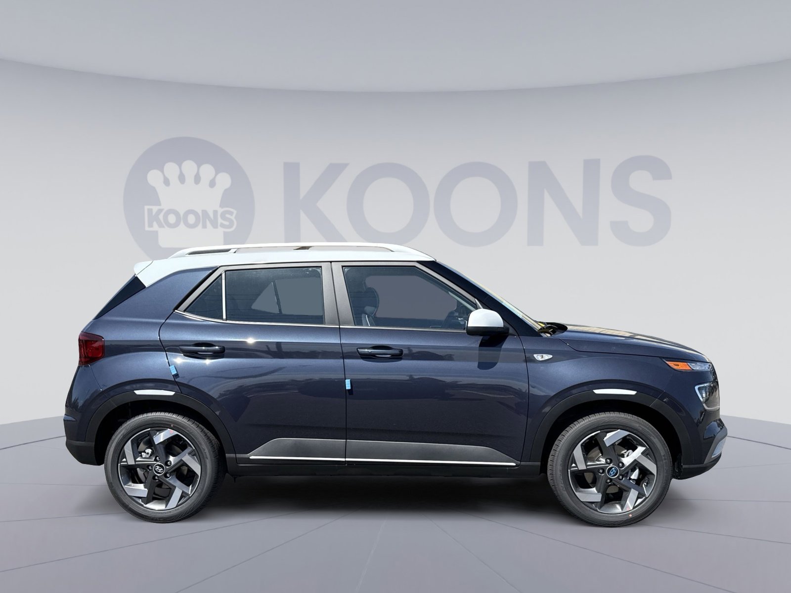 New 2026 Hyundai Venue SEL FWD image 8