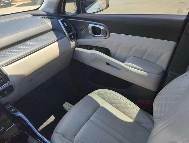 Used 2022 Kia Sorento SX FWD image 19