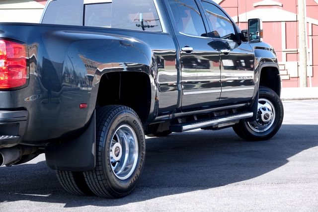 Used 2017 GMC Sierra 3500 Denali w/ Duramax Plus Package image 24