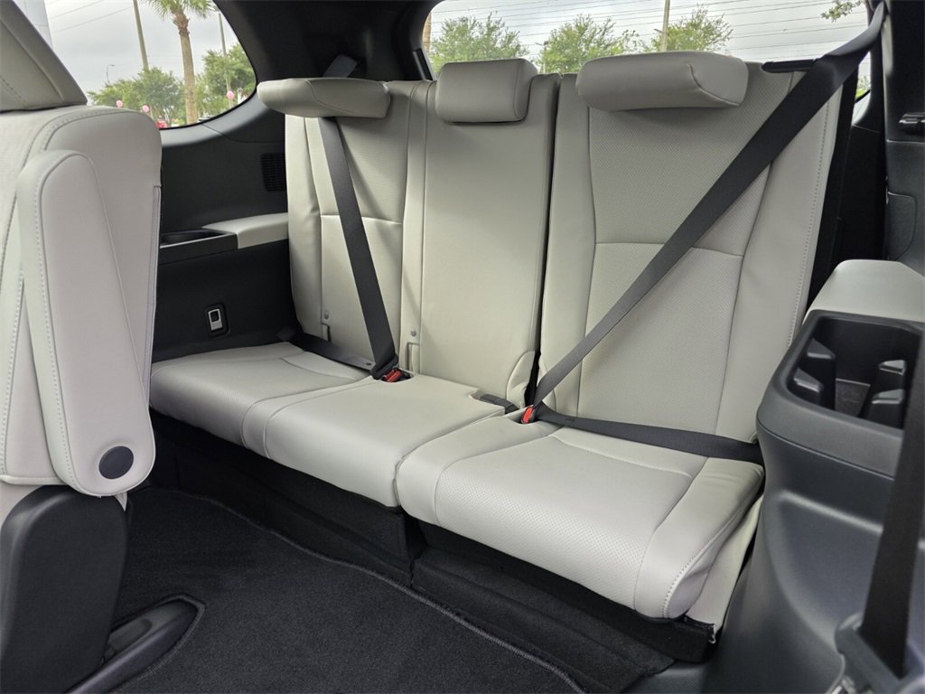 New 2026 Toyota Grand Highlander AWD Hybrid image 21