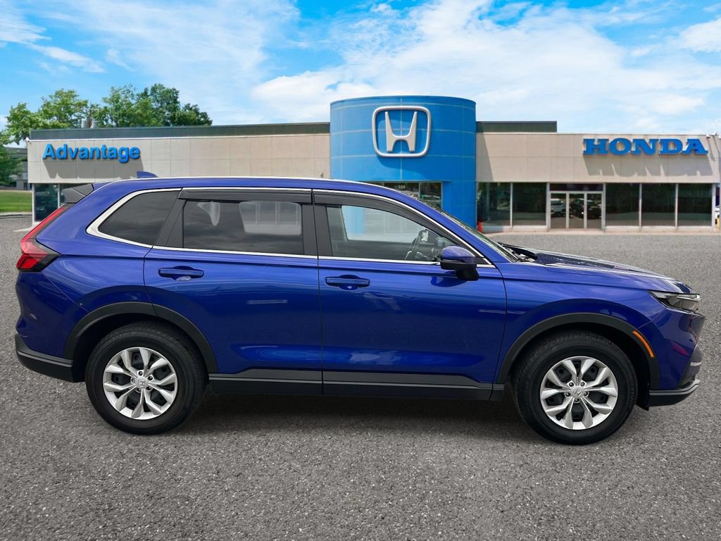 Certified 2025 Honda CR-V LX image 3