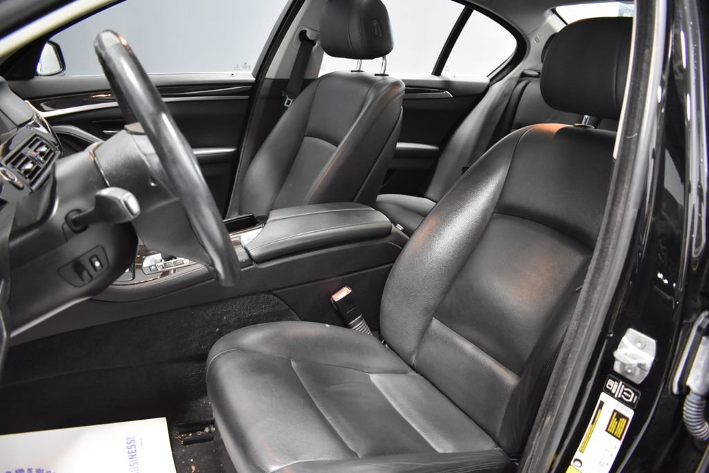 Used 2015 BMW 535i xDrive Sedan AWD/4WD image 5