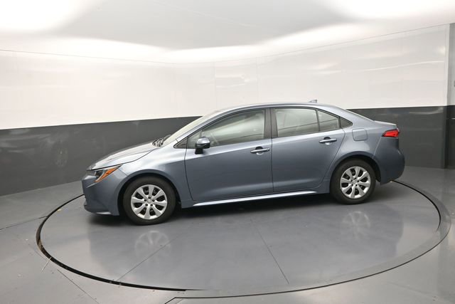 Used 2024 Toyota Corolla LE FWD image 47