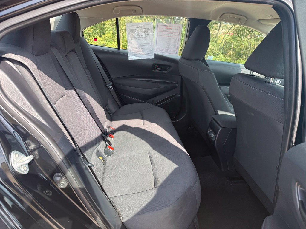 Used 2024 Toyota Corolla LE FWD image 13