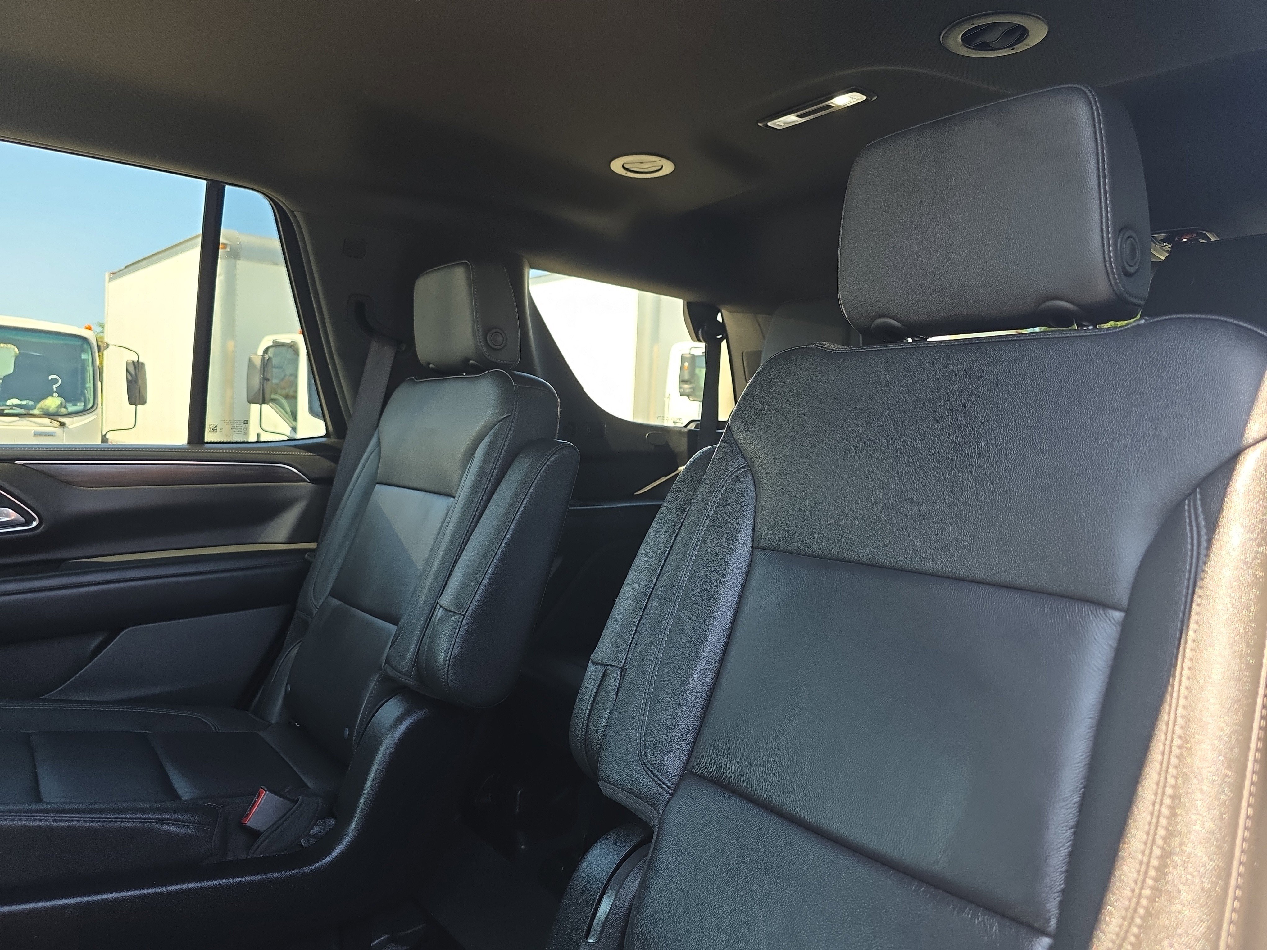 Used 2024 Chevrolet Tahoe LT AWD/4WD image 17