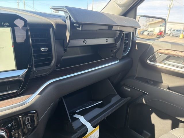 New 2026 GMC Sierra 1500 SLT w/ SLT Premium Plus Package image 32