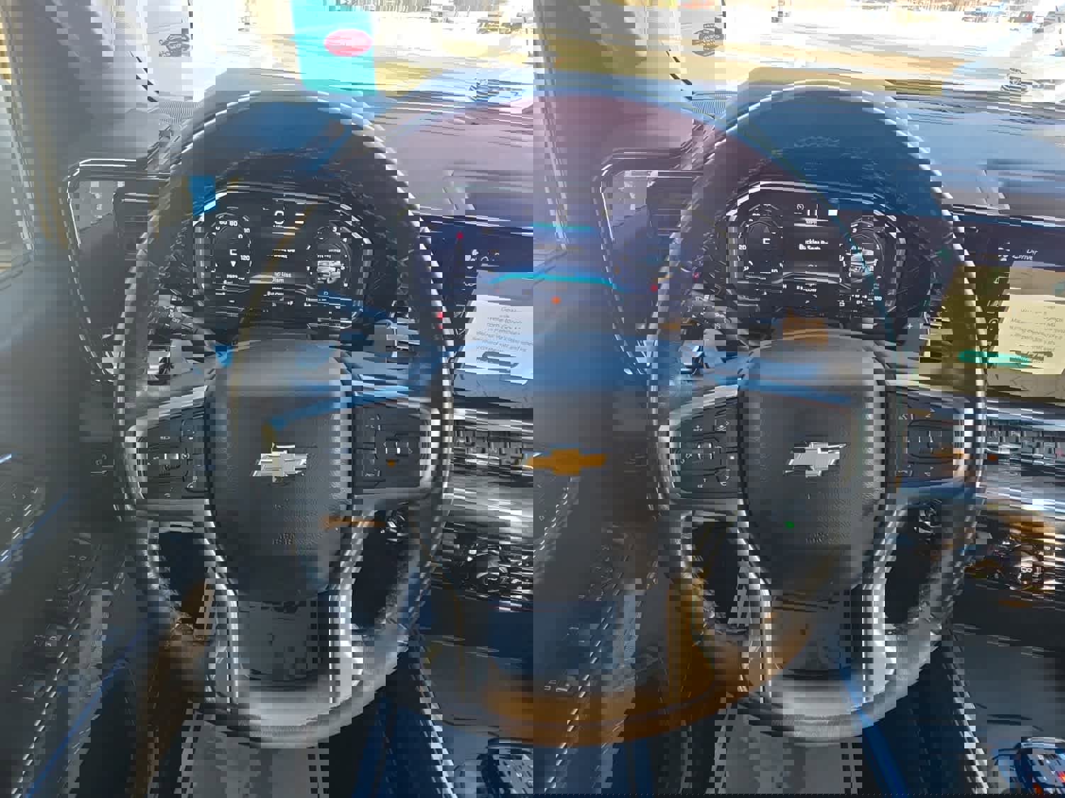 Used 2022 Chevrolet Silverado 1500 LTZ image 11