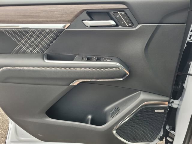 New 2026 GMC Acadia Denali w/ Super Cruise Package image 22