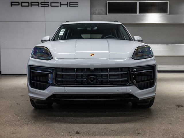 New 2026 Porsche Cayenne GTS image 7