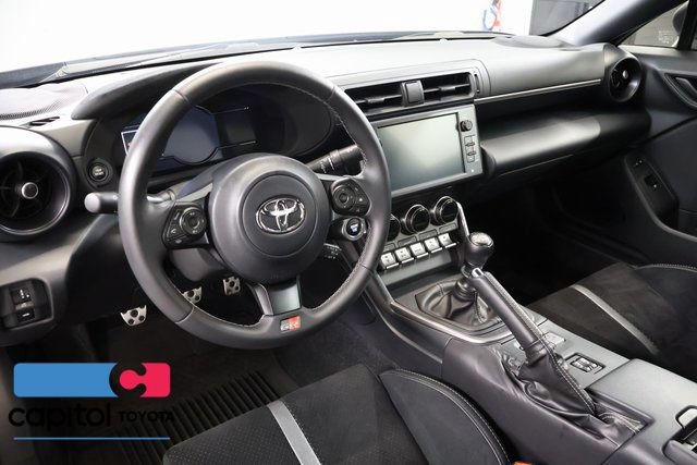 Certified 2025 Toyota GR86 Premium w/ ALL Weather Mat Package (TMS) RWD image 15