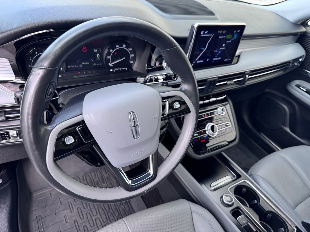 Used 2022 Lincoln Corsair AWD w/ Premium Package image 33